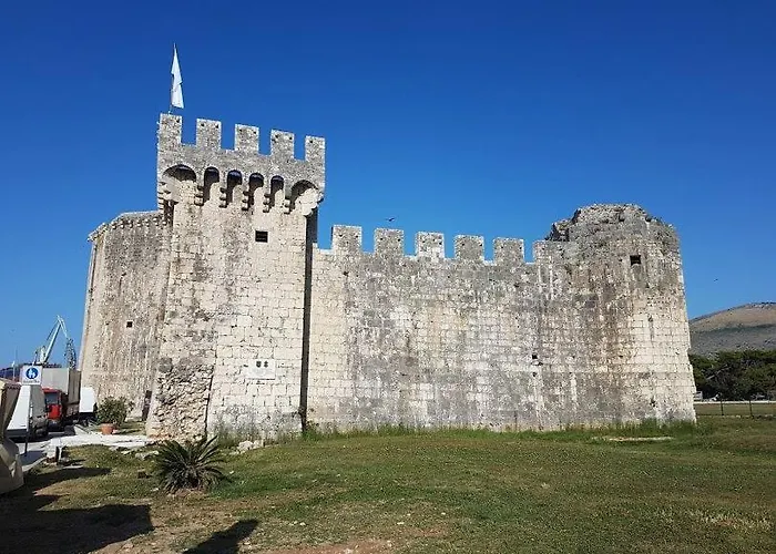 Cosy Corner דירה טרוגיר